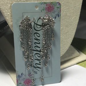 Denifery sparkling earrings/ bling